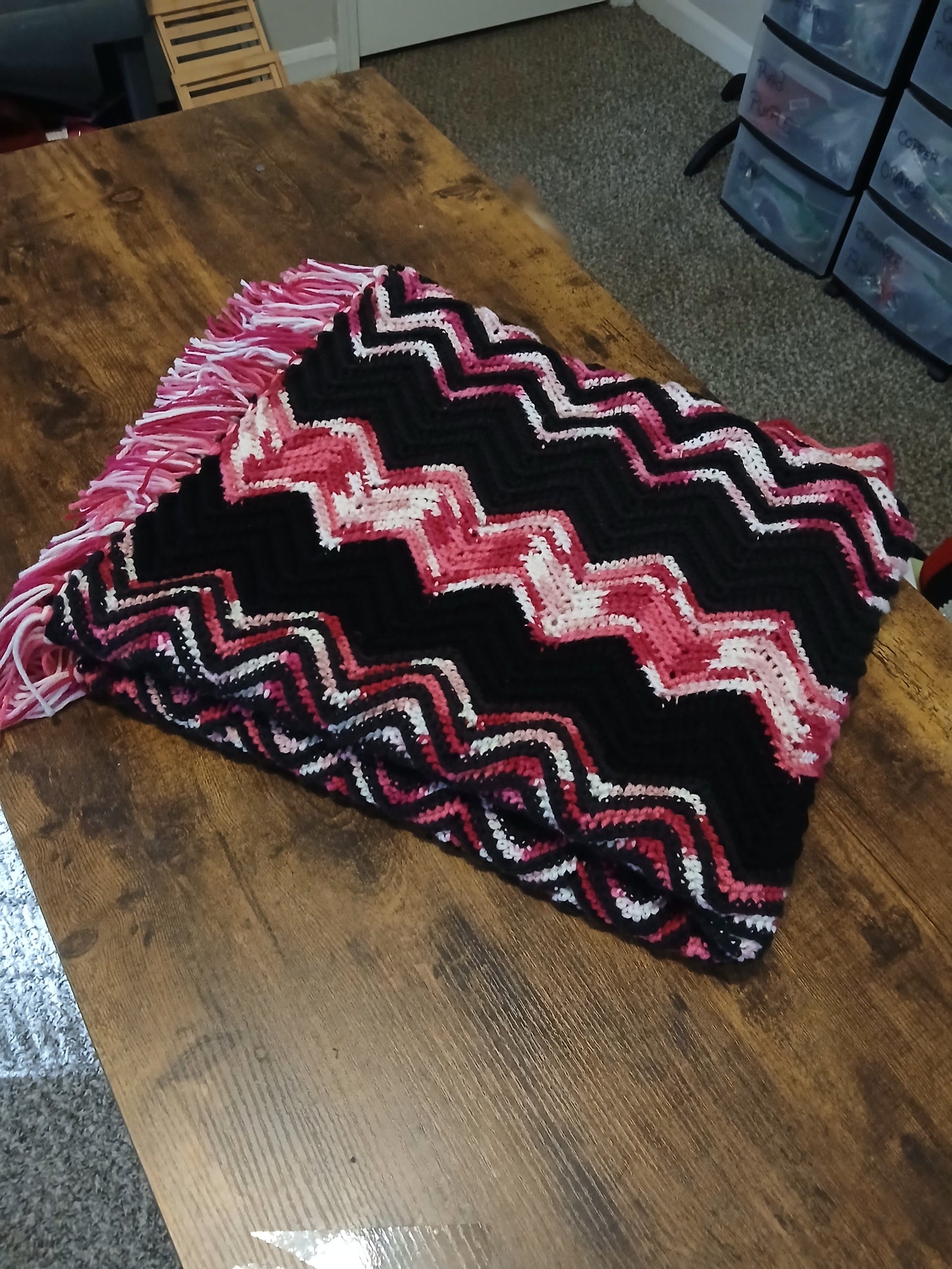Pink Waves Ripple Throw Blanket