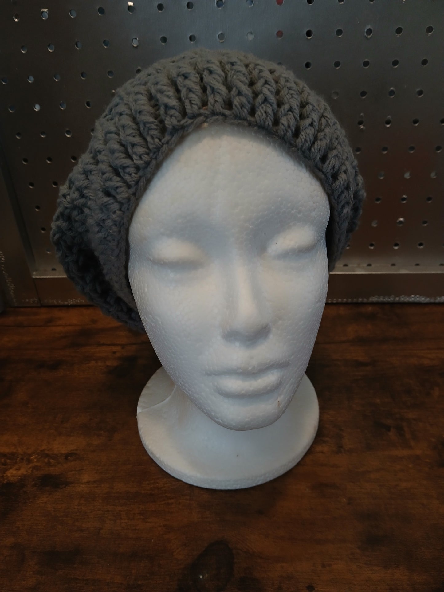 ⸻

🧶 The Cozy Drift Slouchy Hat
