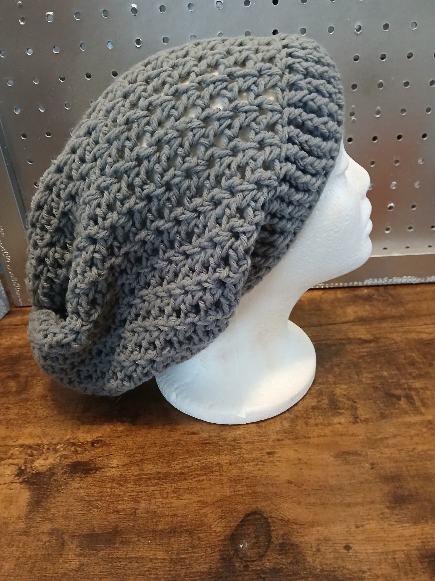 ⸻

🧶 The Cozy Drift Slouchy Hat